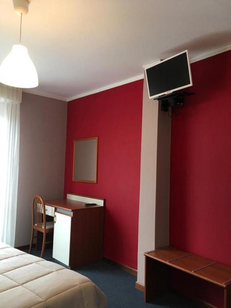 Cortina 2* Garda (Verona)